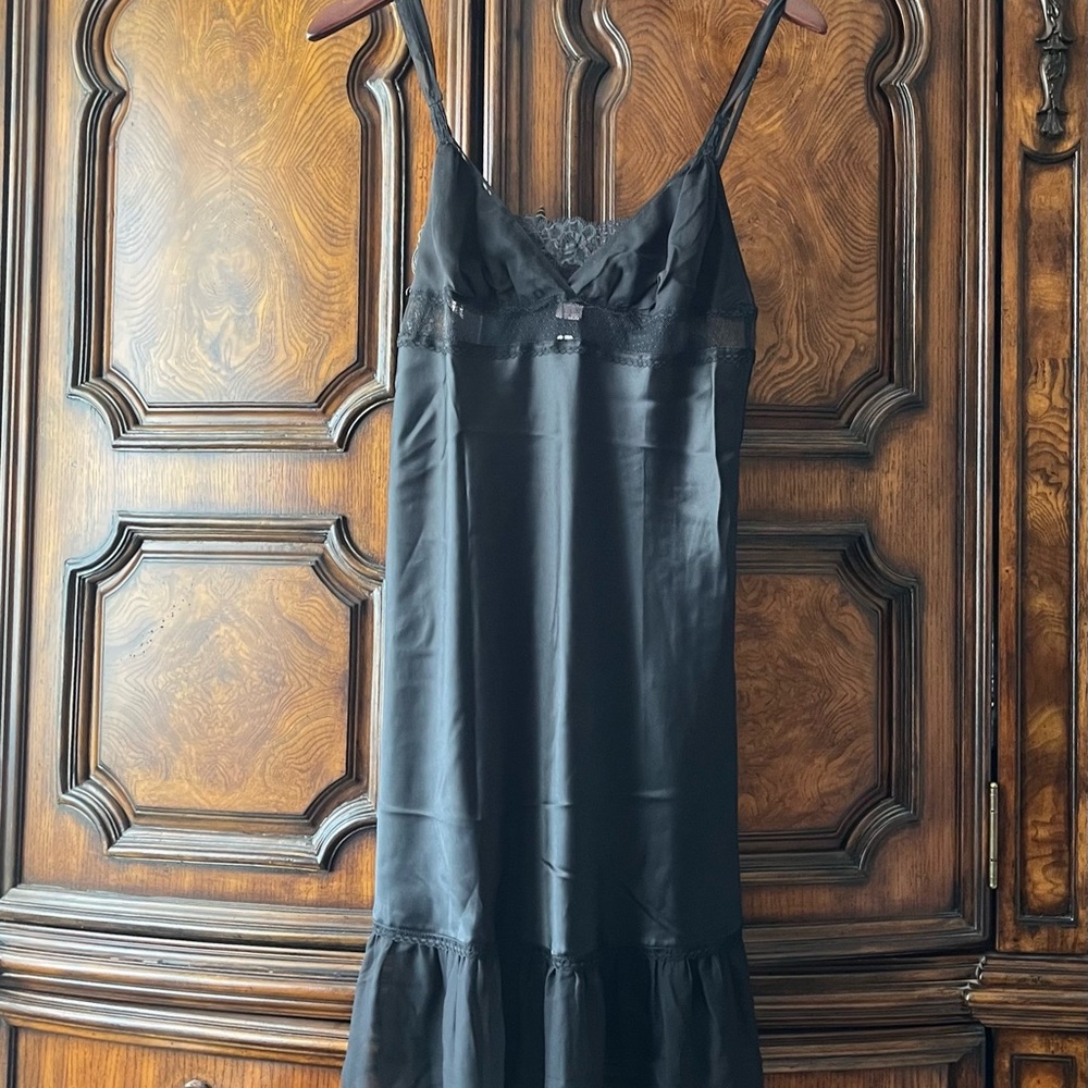 NEW Victoria Secret beautiful silky soft night gown.